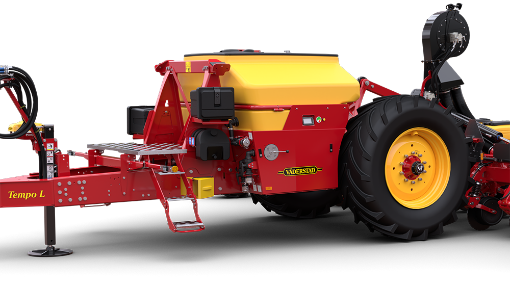 Large tank for liquid fertilizer