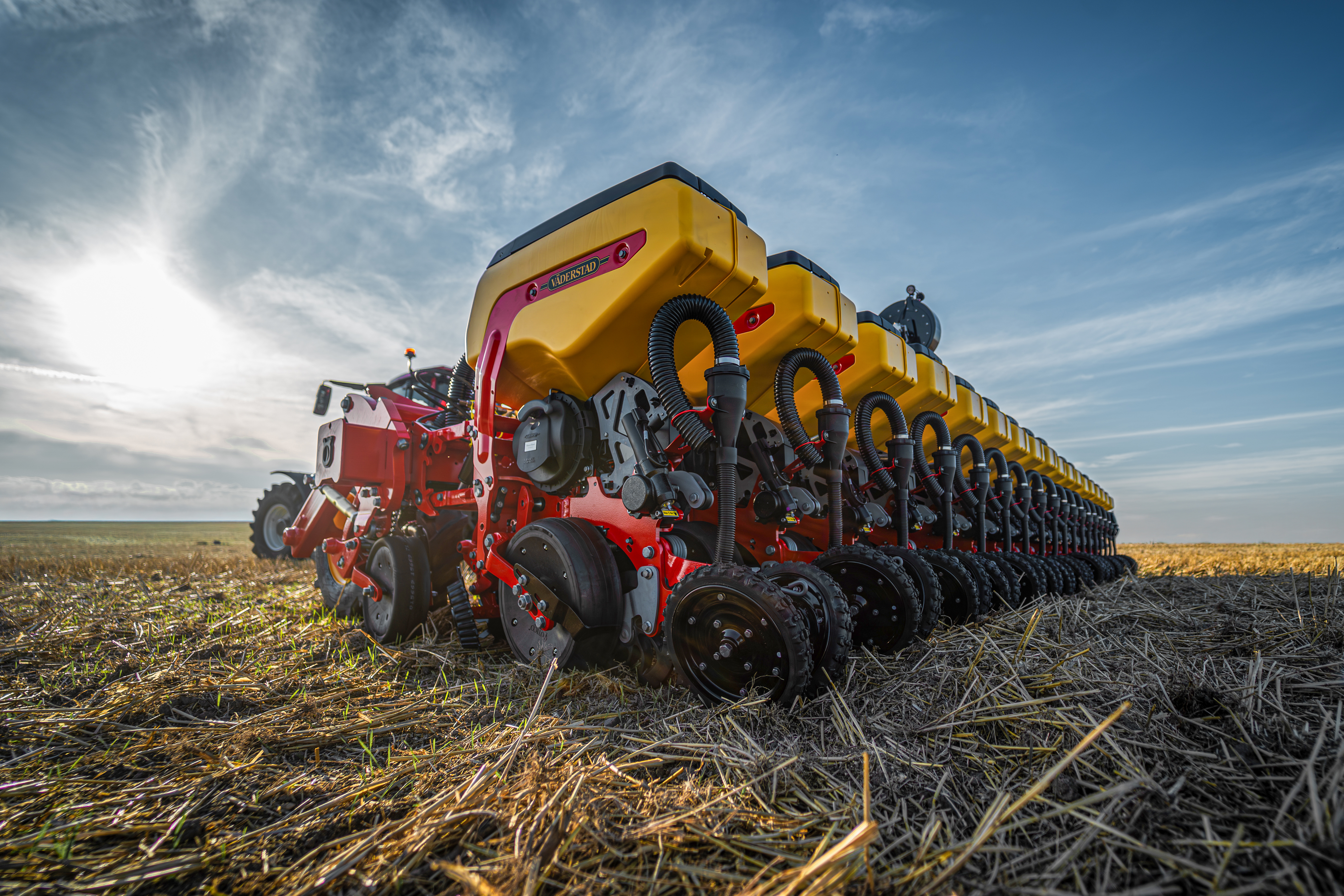 Előszezoni akciót hirdetünk minden Tempo és Proceed szemenkénti vetőgépre és FH2200 fronttartályra!