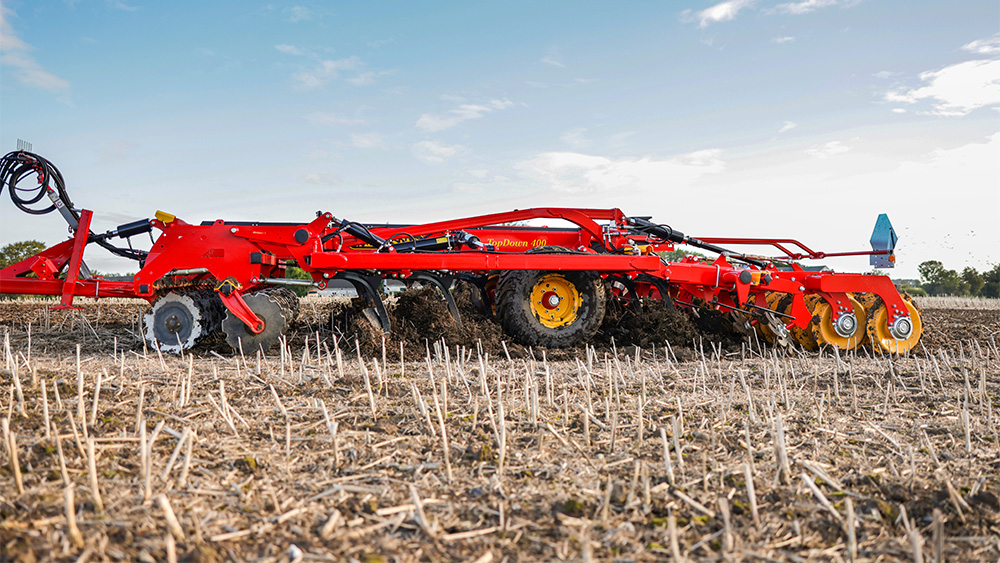 Väderstad TopDown in the field during the variable rate tillage trial
