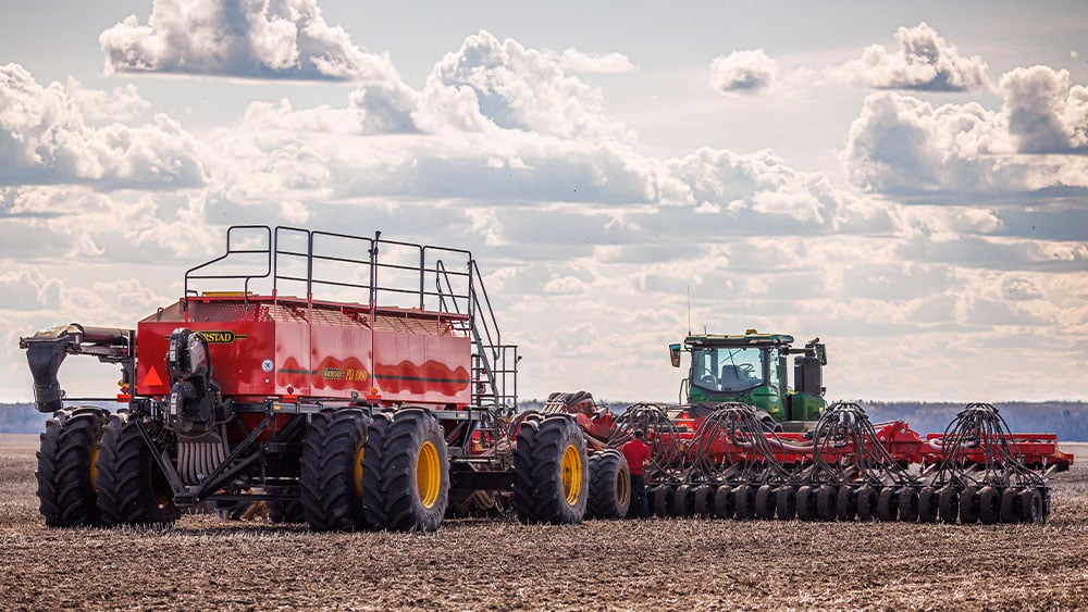 Väderstad Dakota 60 seeder and Precision Delivery Air Cart