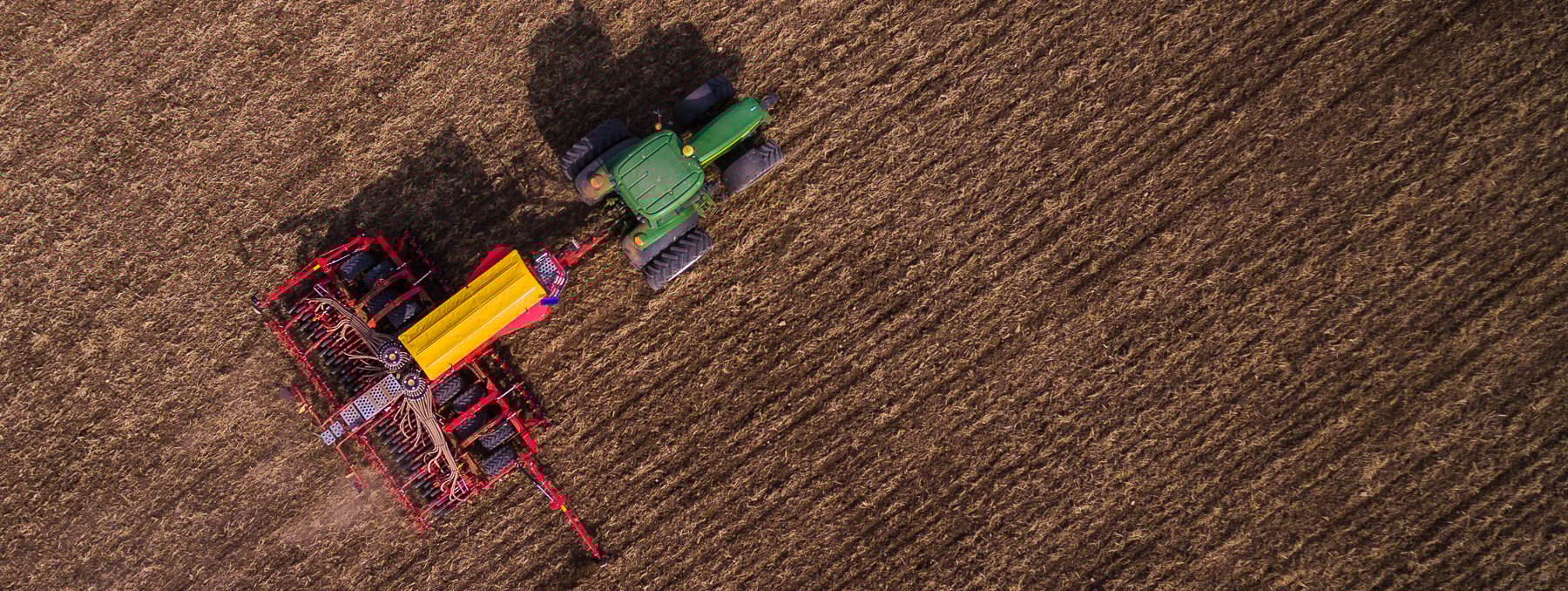 Väderstad Spirit - az OffSet csökkenti a vonóerőigényt