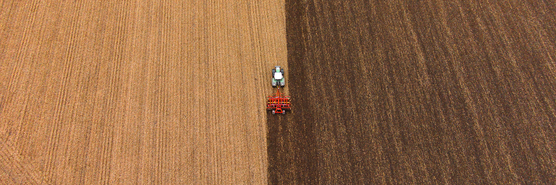 Carrier on field from sky