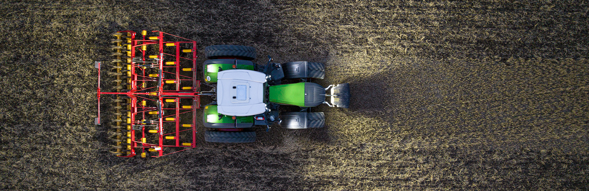 Aerial photo of Cultus HD in the field Aerial photo of Cultus HD in the field