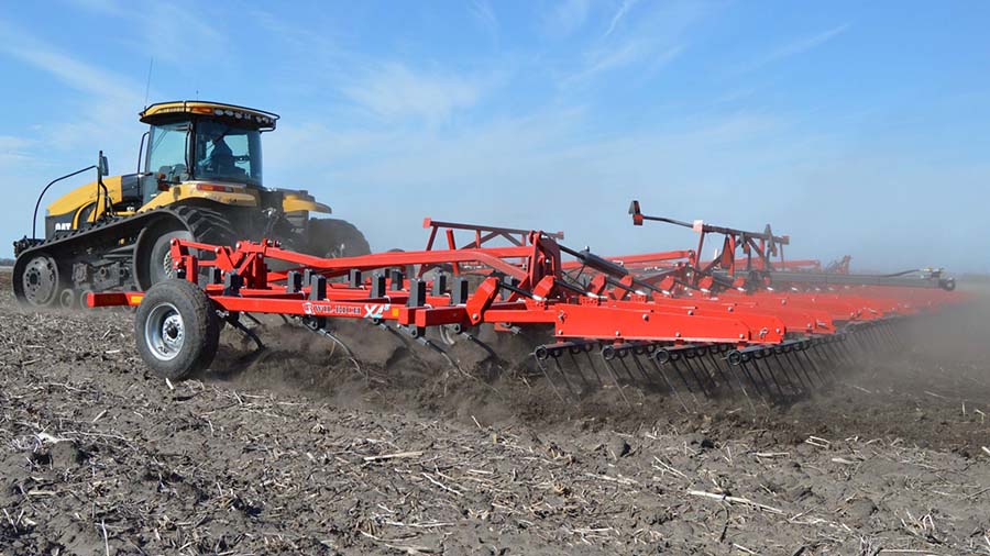 WilRich Field Cultivator Väderstad